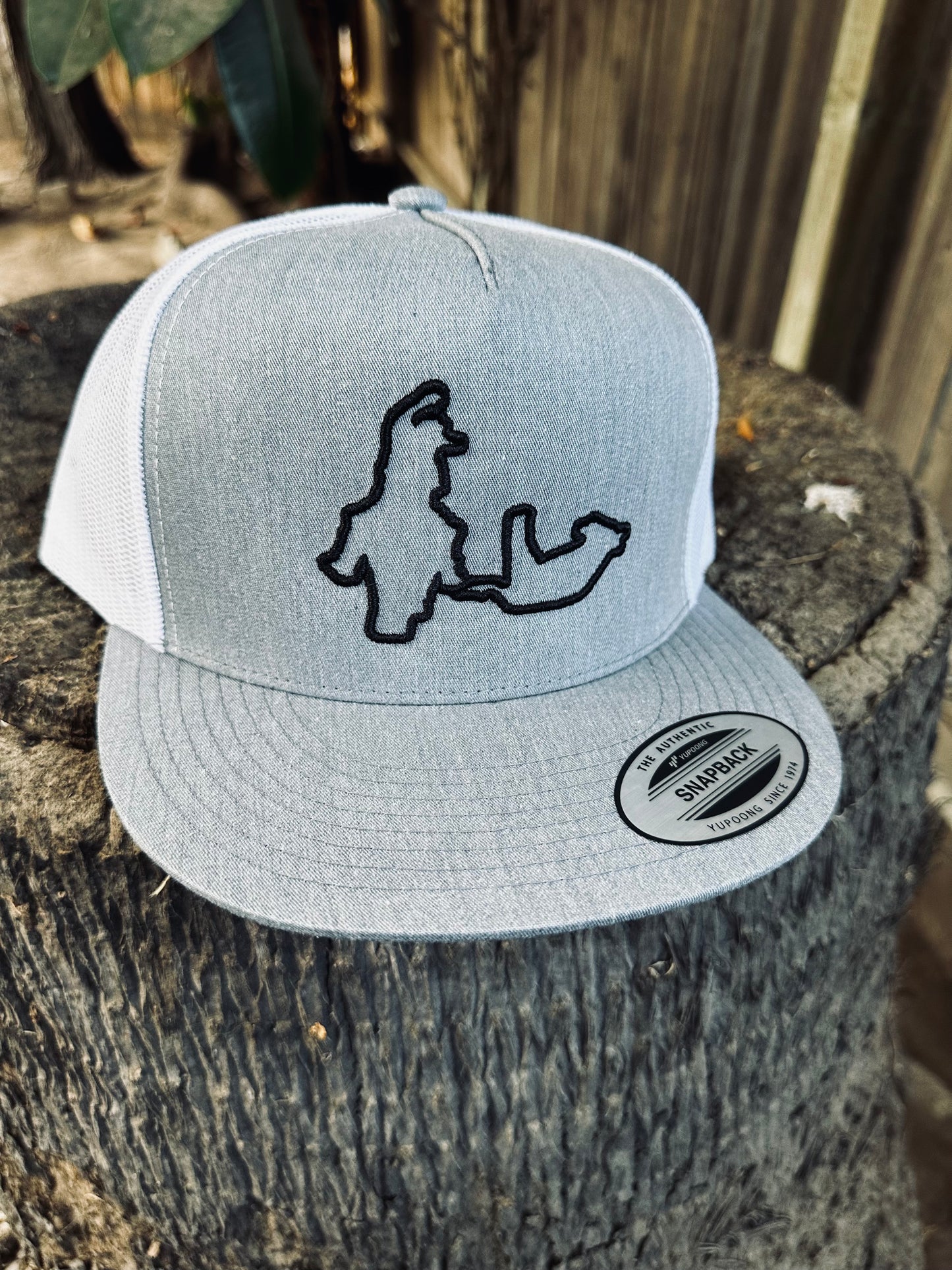 Heather Gray and Black Coleador Hat